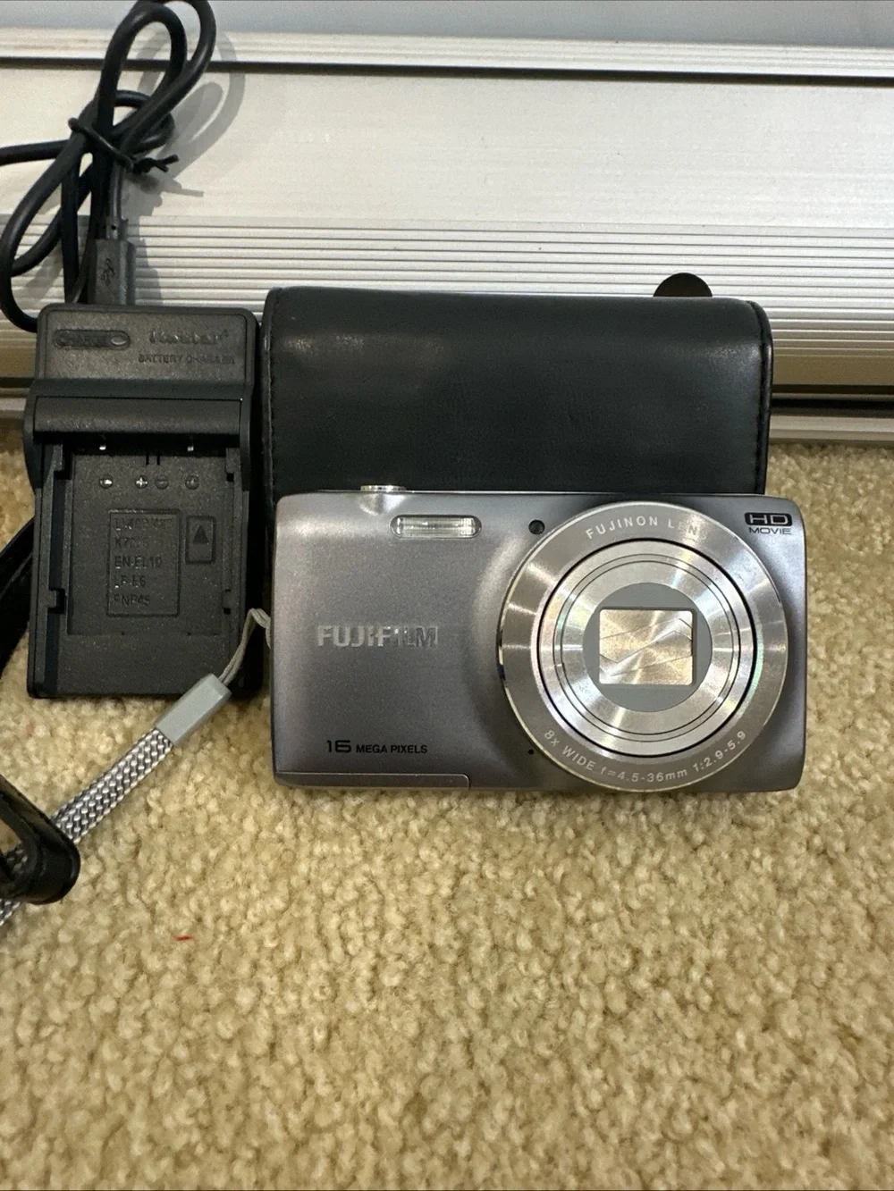Fujifilm Compact Digital Camera in Silver and Black